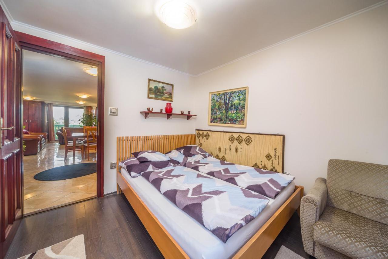 Tamas Apartman Balatonfoeldvar Sziveben- Egesz Evben Nyitva! Exterior photo